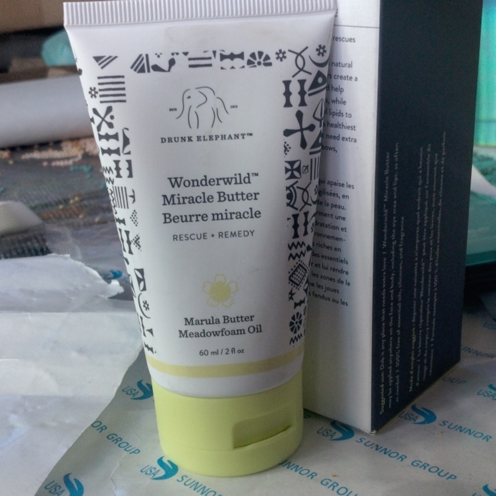 Drunk elephant TM WONDERWILD MIRACLE BUTTER BEURRE MIRACLE rescue +remedy